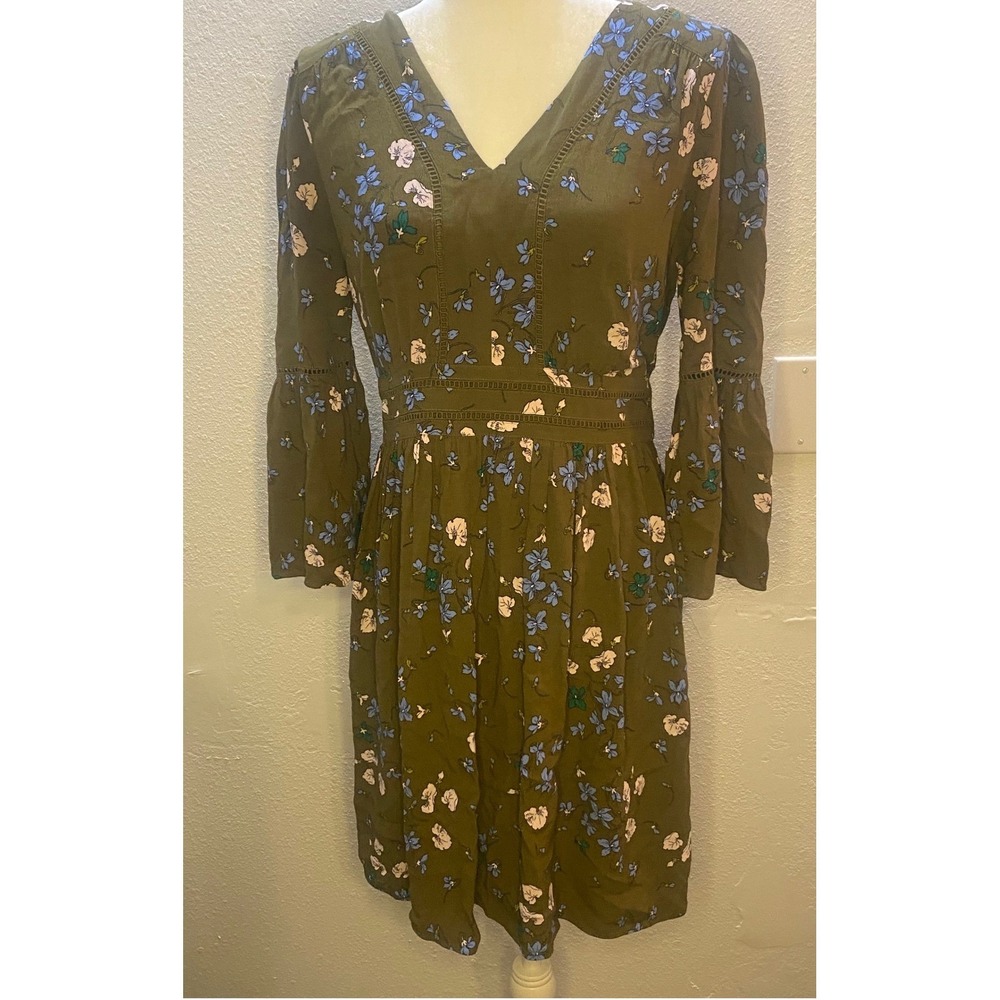 Ann Taylor Floral Fit & Flare Dress Women 4 Olive Green‎ Excellent Bell Sleeve